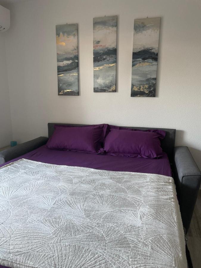 Appartement De Charme A 2 Min De La Plage วาลูริส ภายนอก รูปภาพ